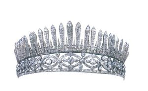 Fringe tiara