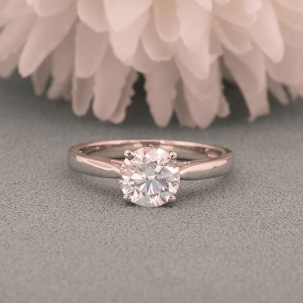 A Guide to  Solitaire Engagement Rings