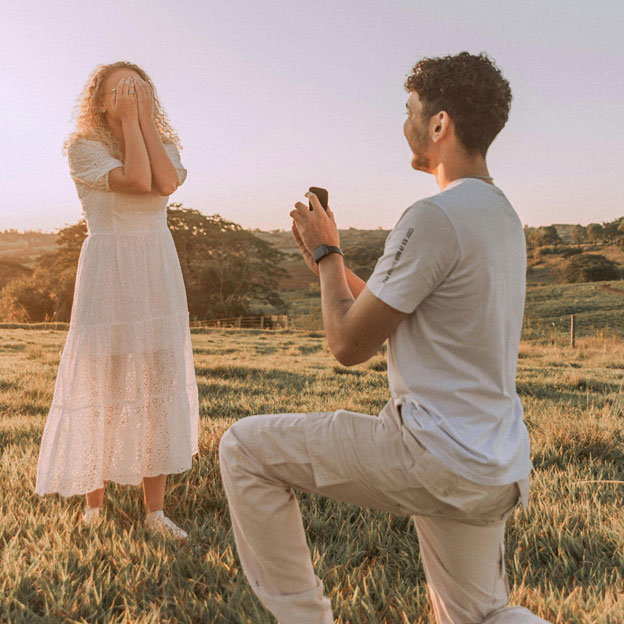 Thinking About Proposing This Year? A Calm, Practical Way to Start
